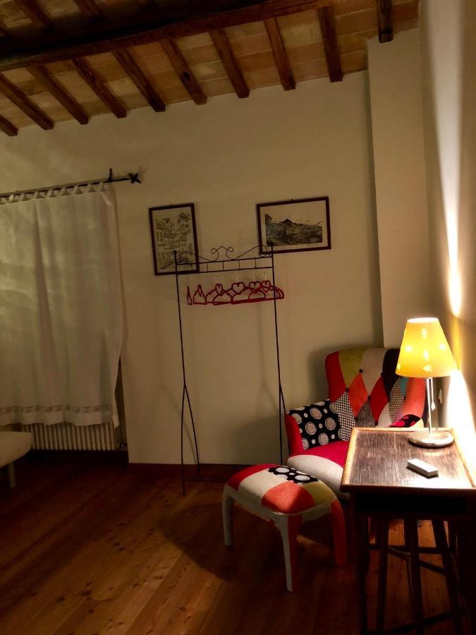 B&B Santa Caterina อักกวาวีวา ปิเชนา ภายนอก รูปภาพ