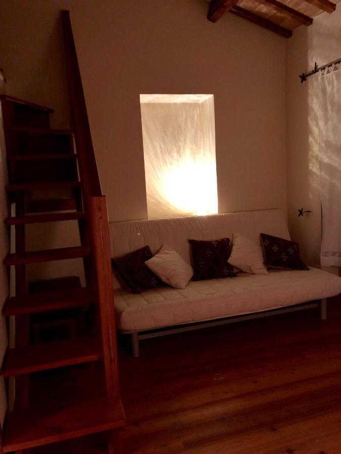 B&B Santa Caterina อักกวาวีวา ปิเชนา ภายนอก รูปภาพ